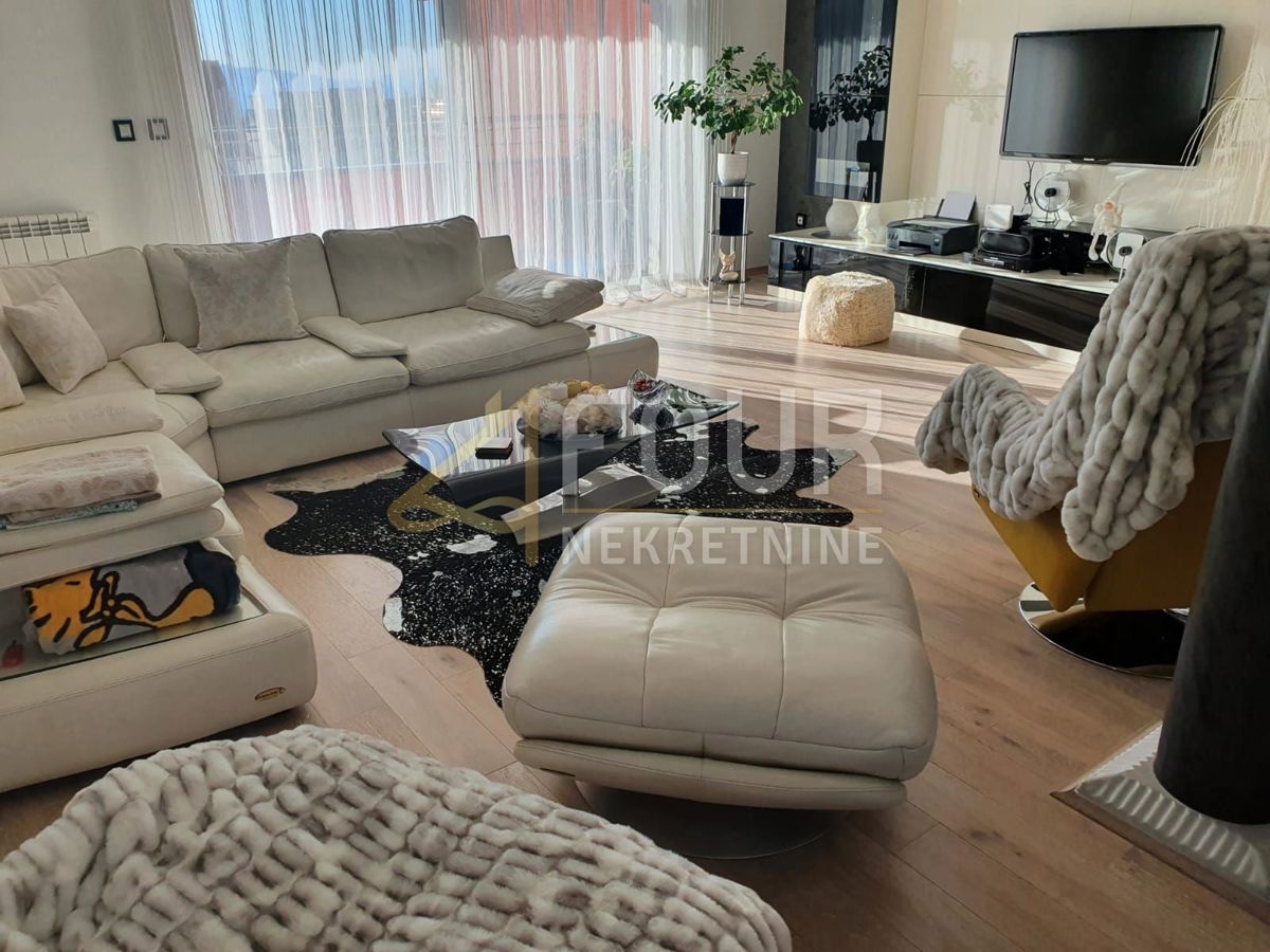 Drenova, Rijeka, 395m2