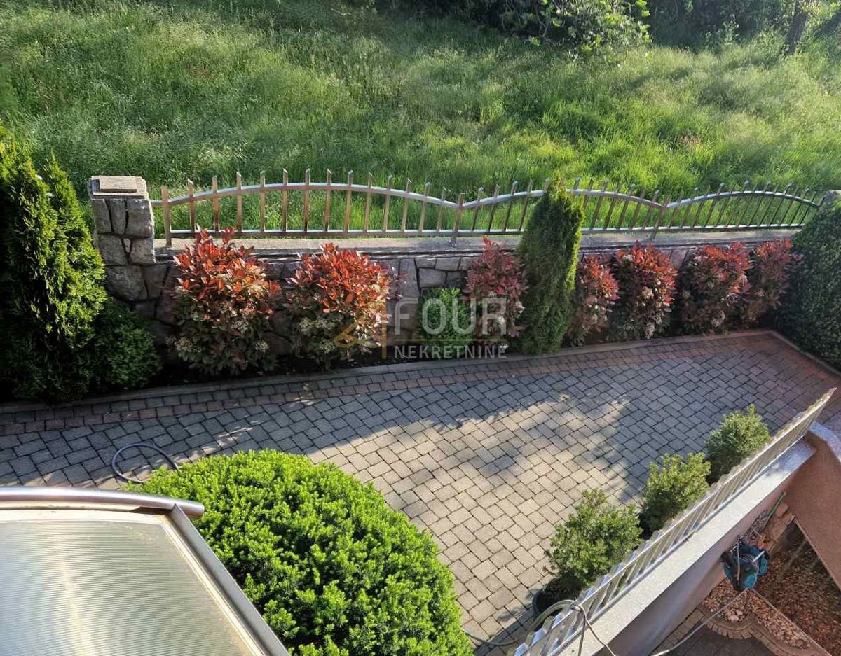 Drenova, Rijeka, 395m2