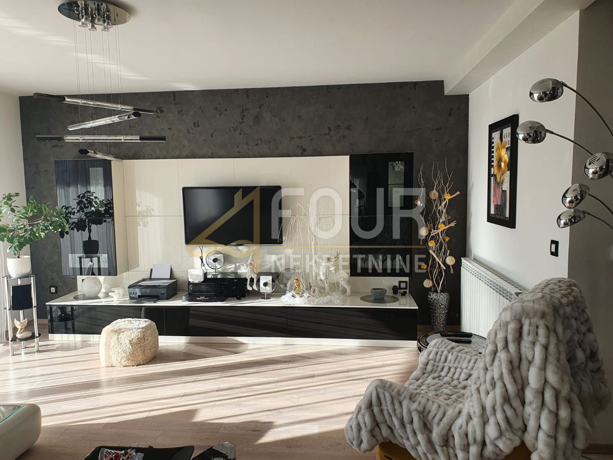 Drenova, Rijeka, 395m2