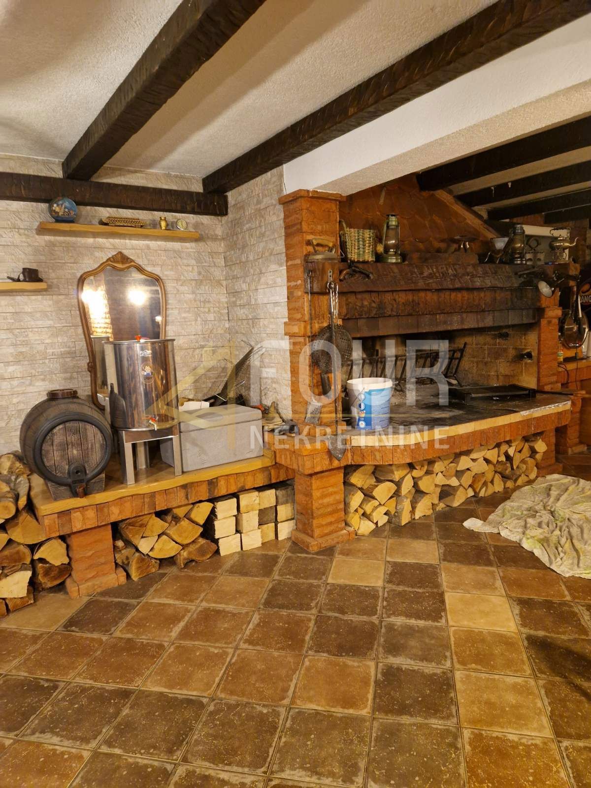 Drenova, Rijeka, 395m2