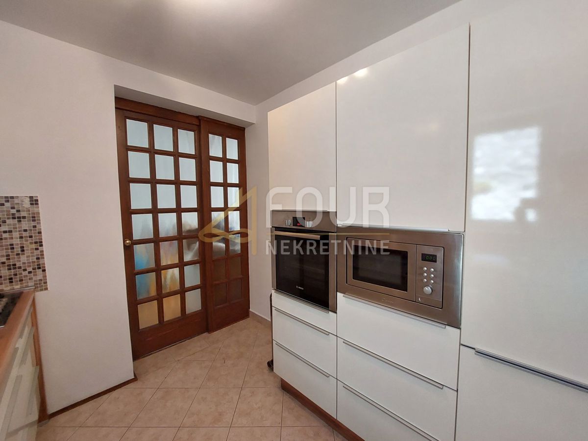 Škurinje, Rijeka, 247,82m2