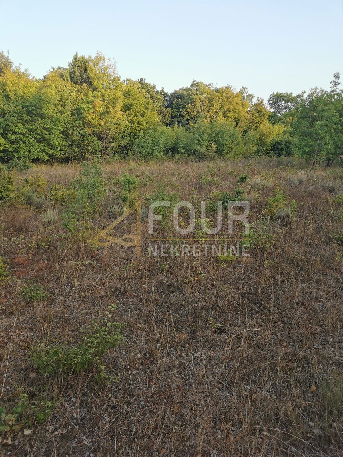 Valtura, Ližnjan, 13.248m2