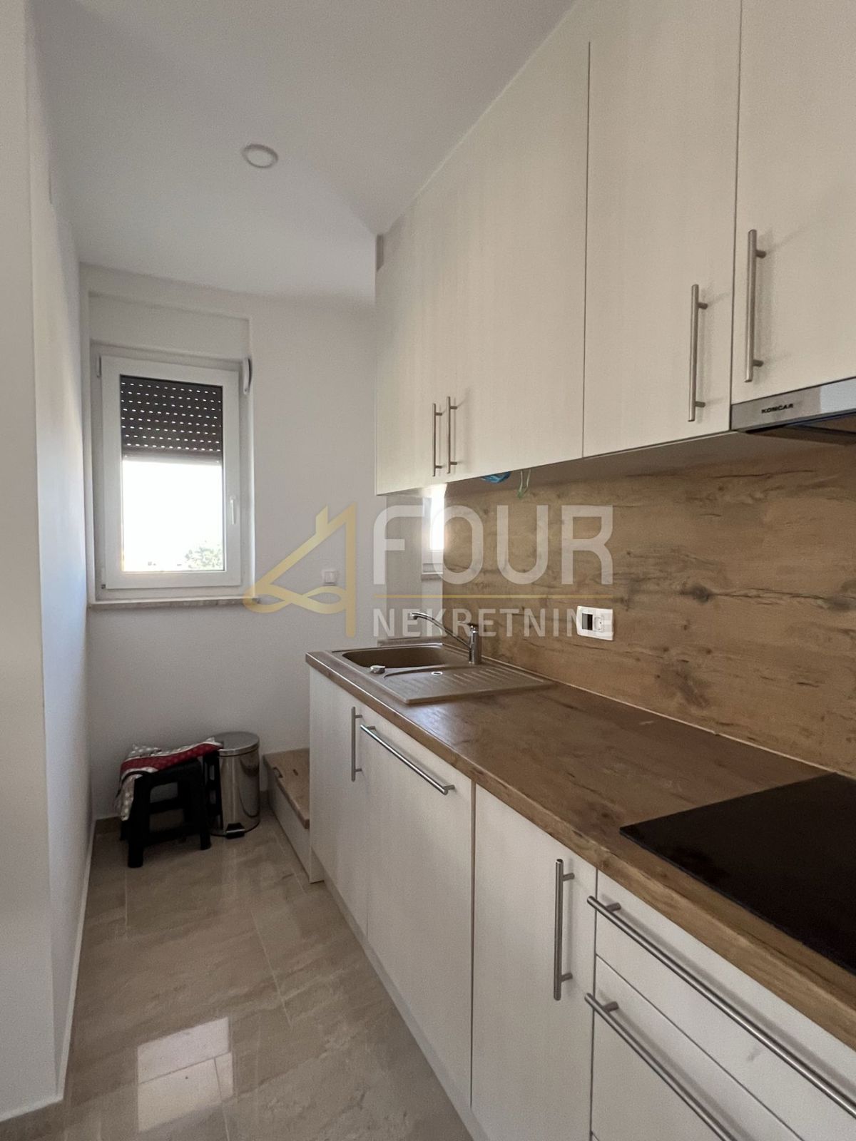 Njivice, Omišalj, 61,78m2