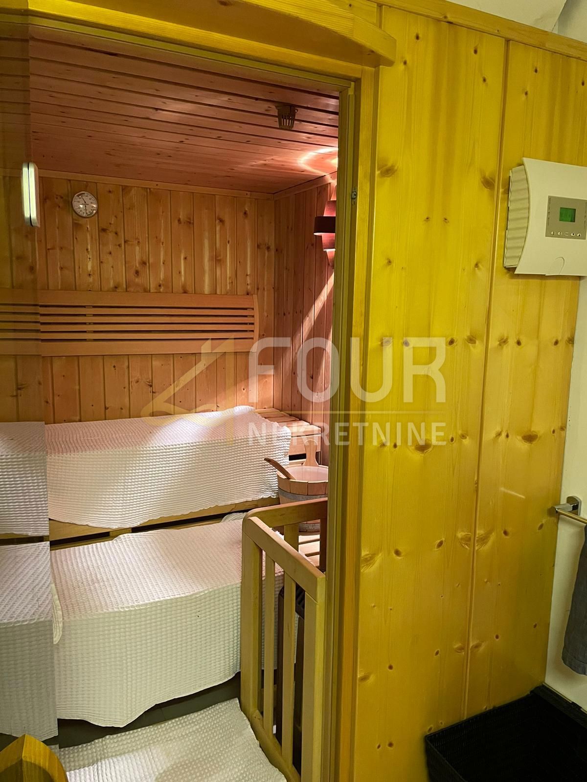 Opatija - Centar, Opatija, 72,66m2