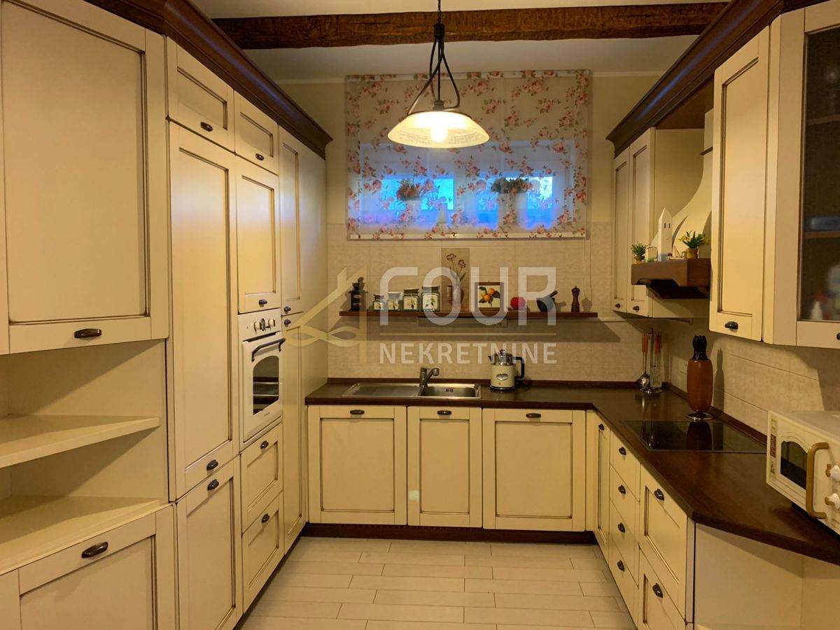 Opatija - Centar, Opatija, 72,66m2