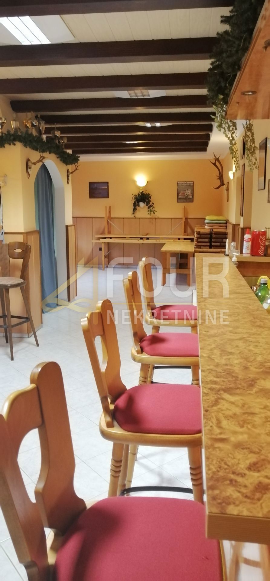 Brod na Kupi, Delnice, 400m2