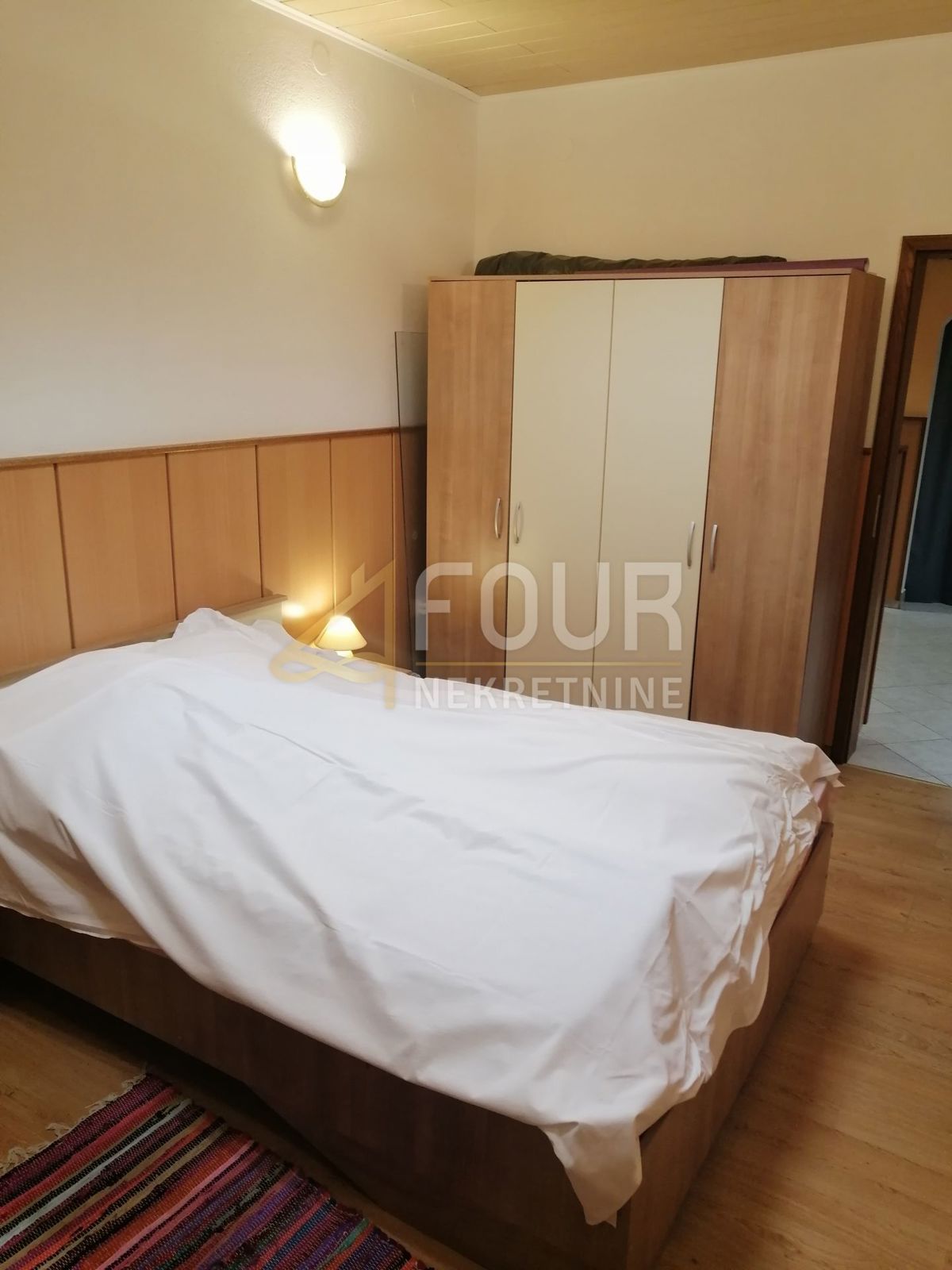 Brod na Kupi, Delnice, 400m2