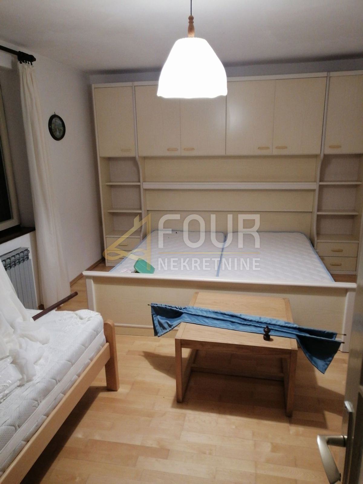 Brod na Kupi, Delnice, 400m2