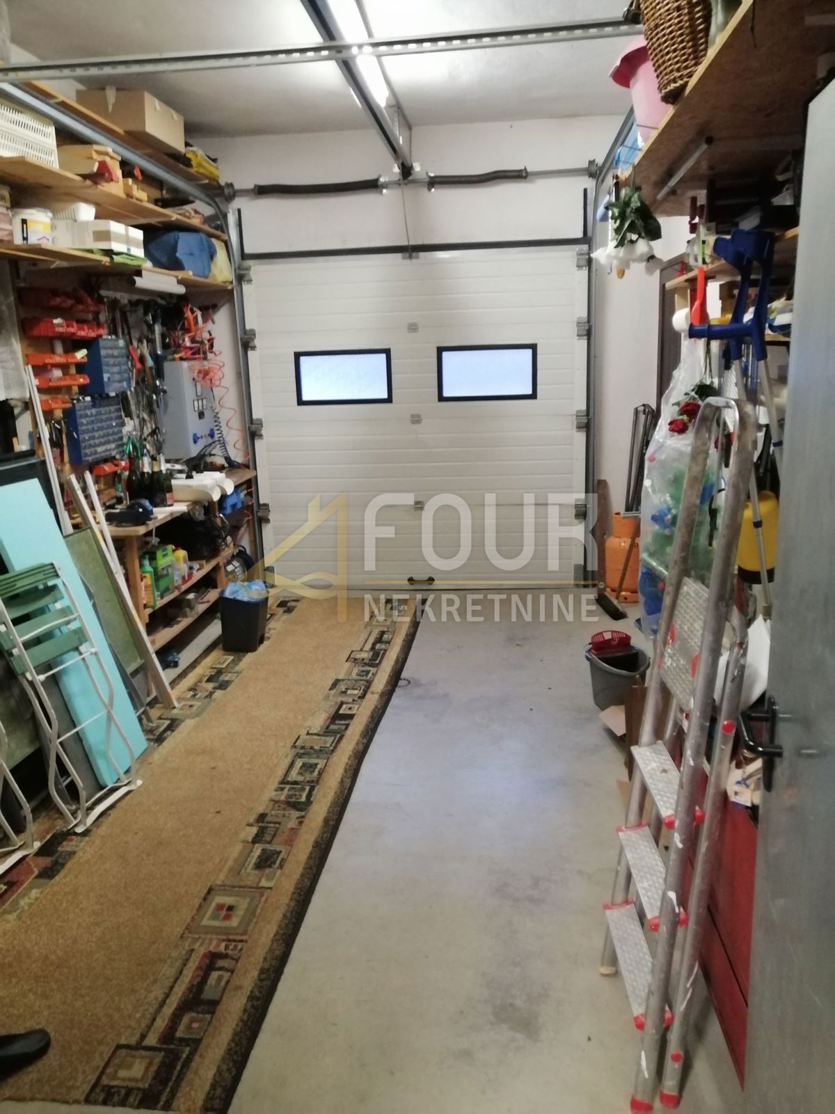 Brod na Kupi, Delnice, 400m2