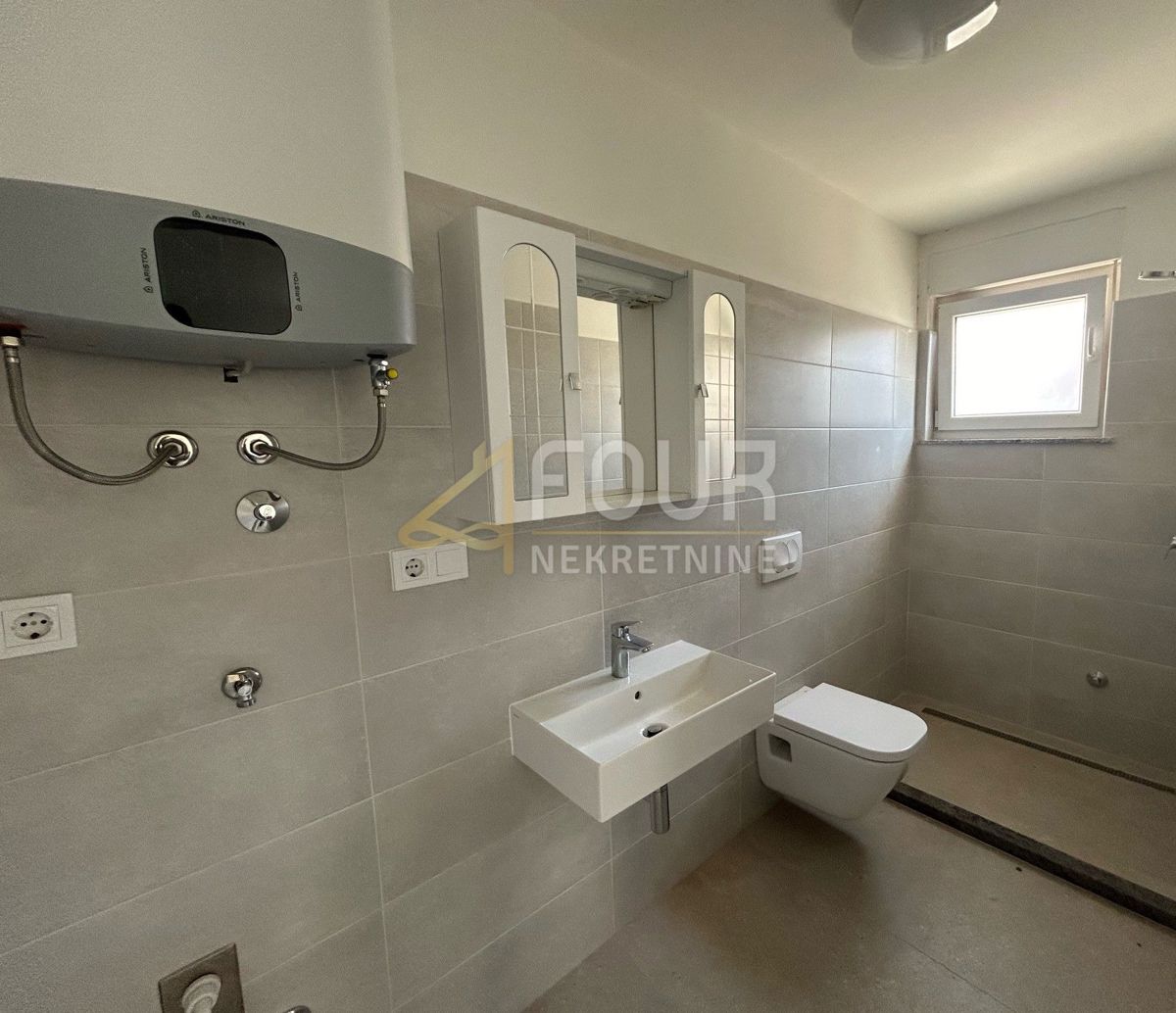 Malinska, Malinska-Dubašnica, 34,06m2