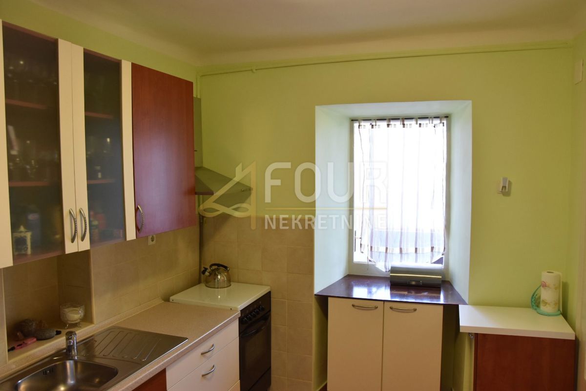 Centar, Rijeka, 73,20m2