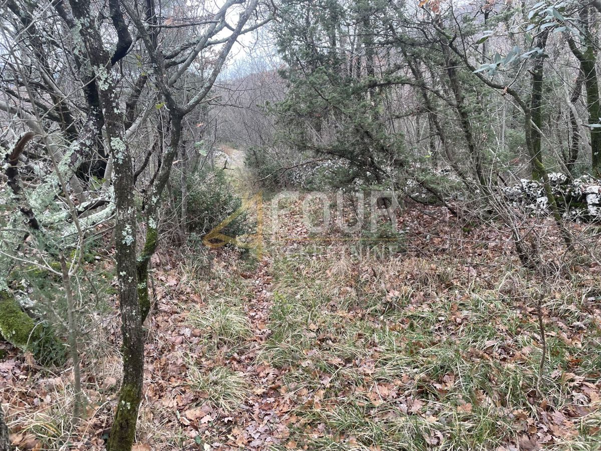 Brseč, Mošćenička Draga, 4.240m2