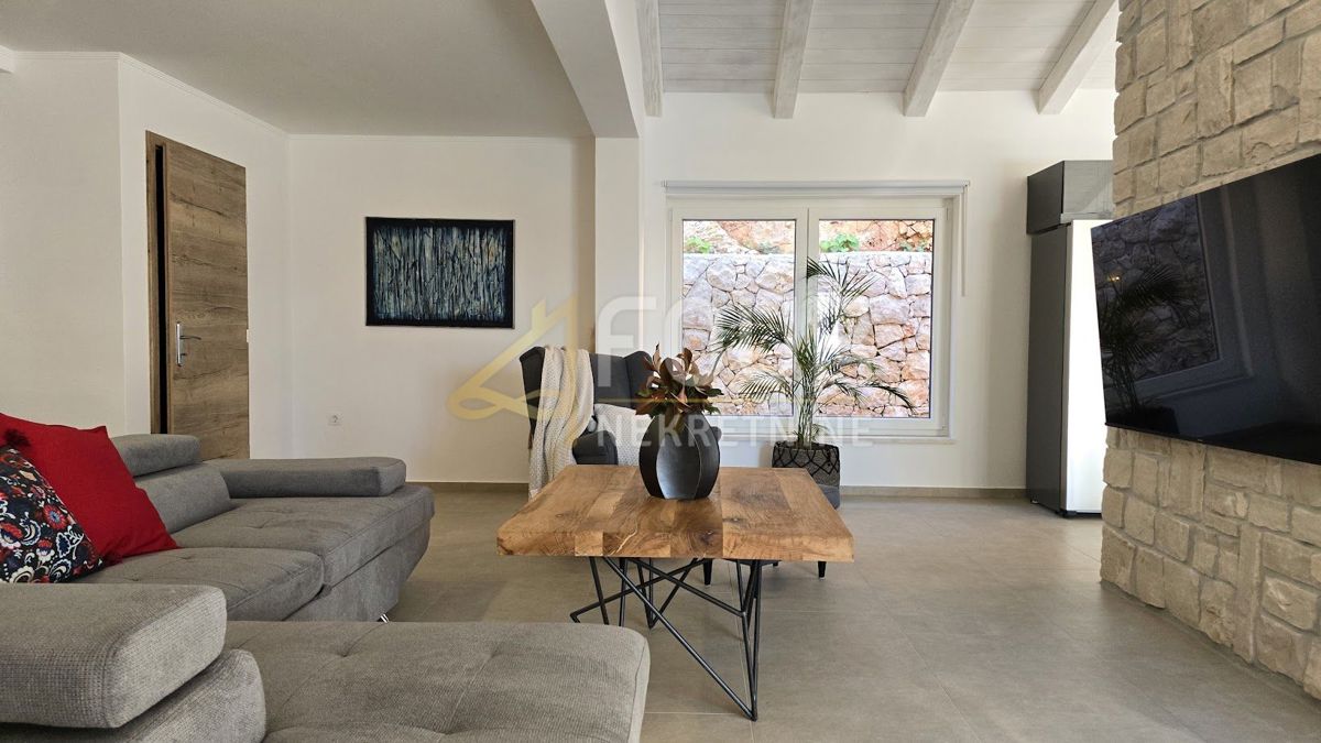 Jadranovo, Crikvenica, 200m2