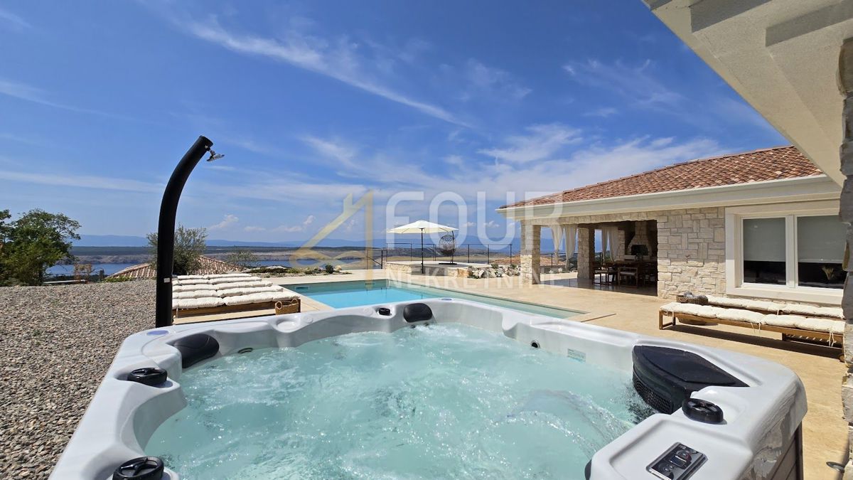 Jadranovo, Crikvenica, 200m2