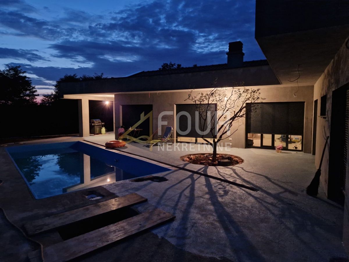 Rovinjsko Selo, Rovinj, 139,28m2