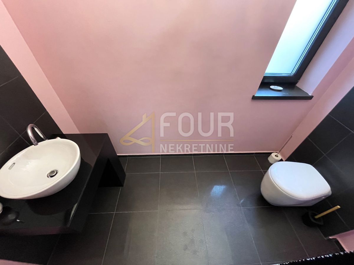 Martinkovac, Rijeka, 400m2