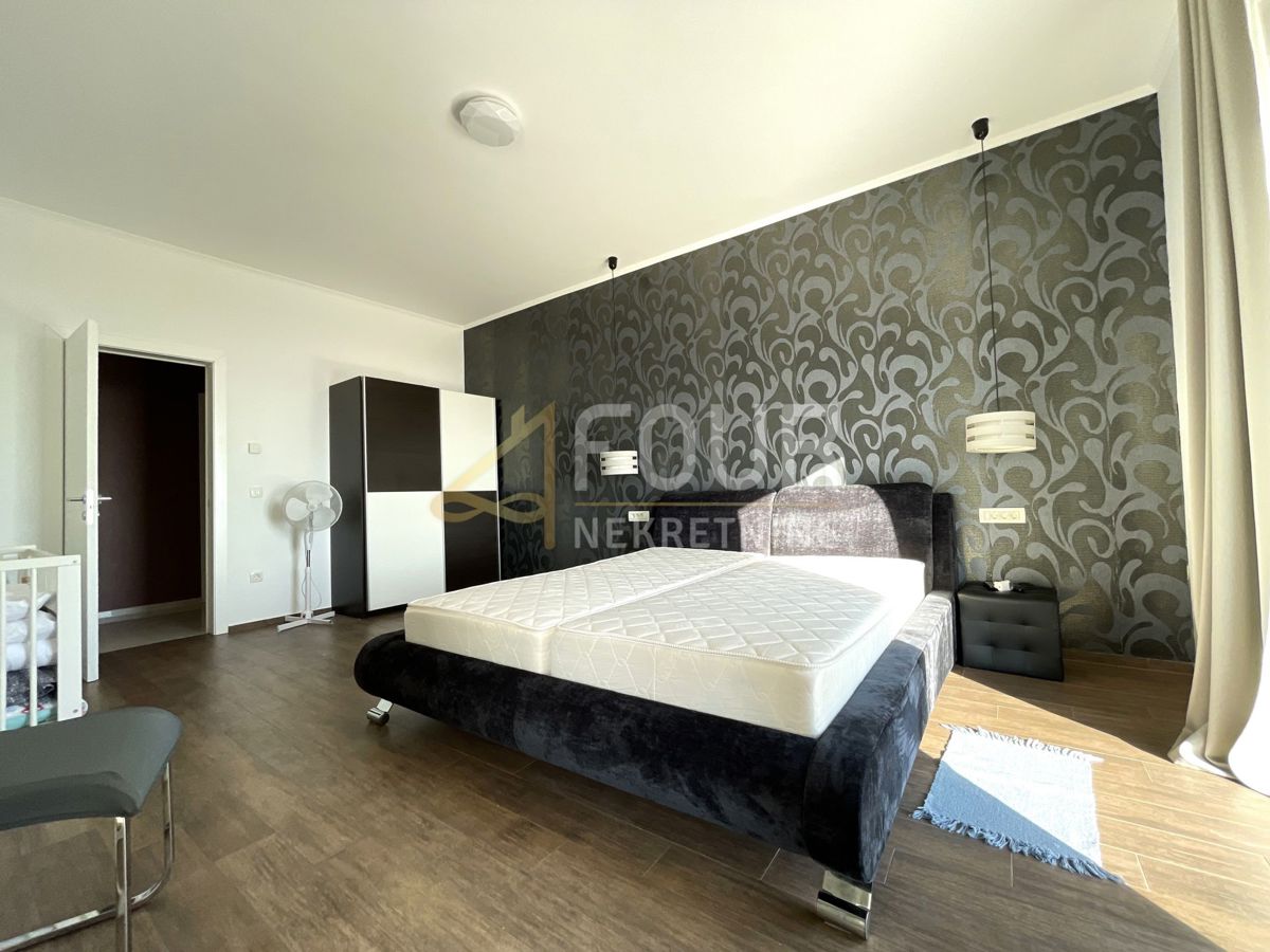 Martinkovac, Rijeka, 400m2