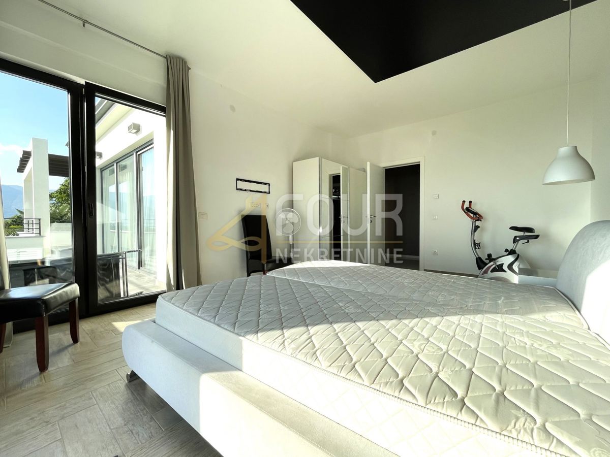 Martinkovac, Rijeka, 400m2