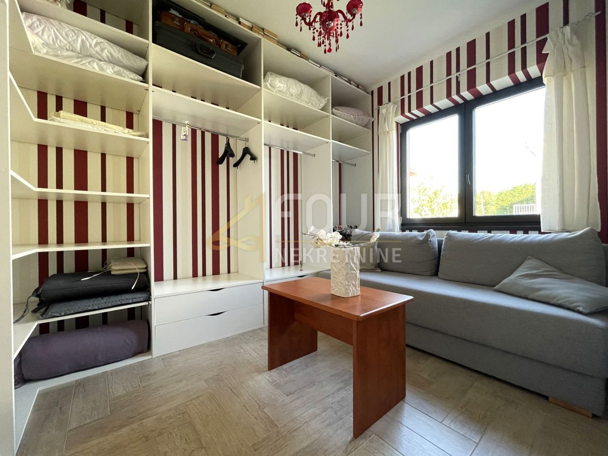 Martinkovac, Rijeka, 400m2