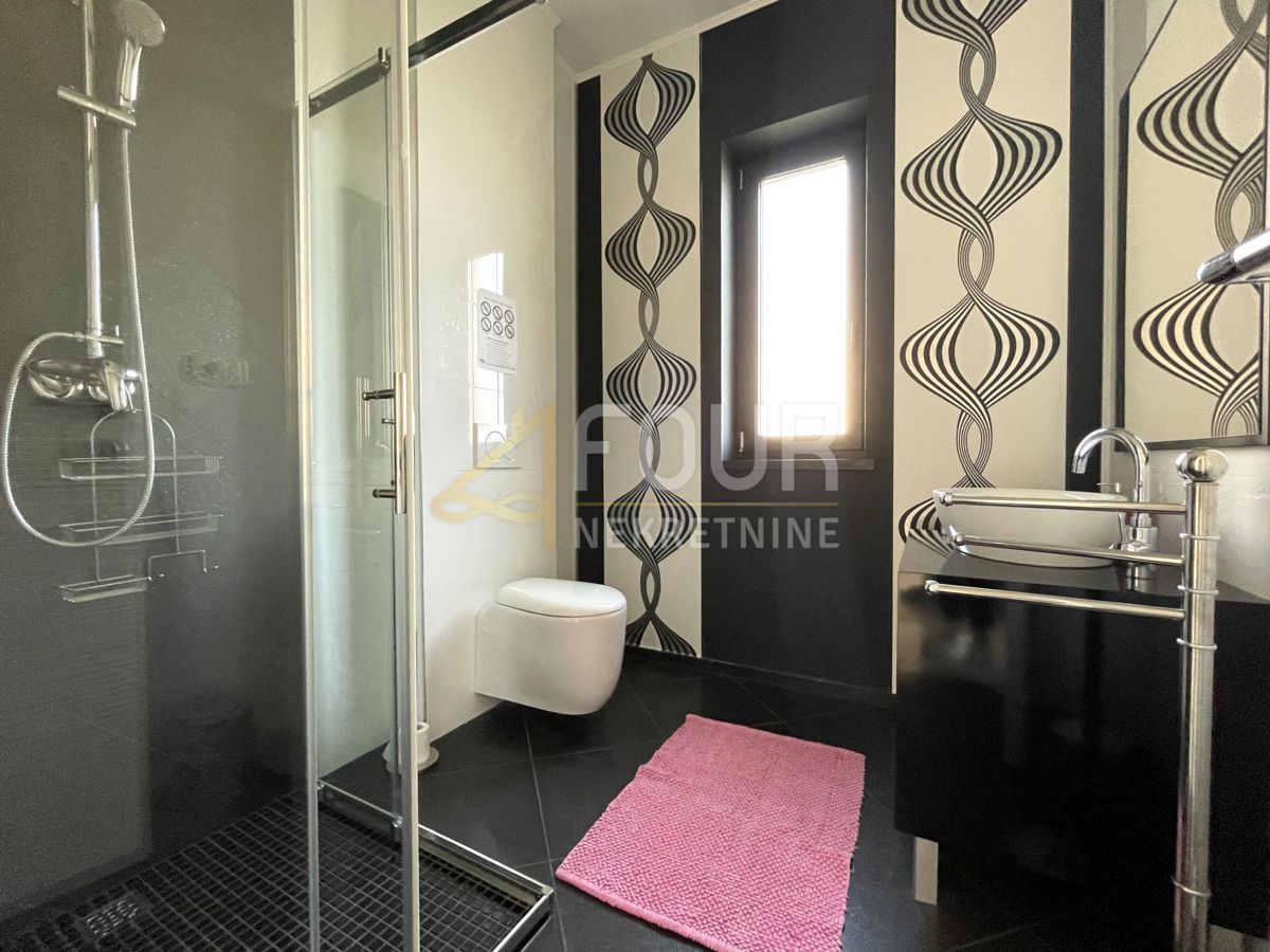 Martinkovac, Rijeka, 400m2