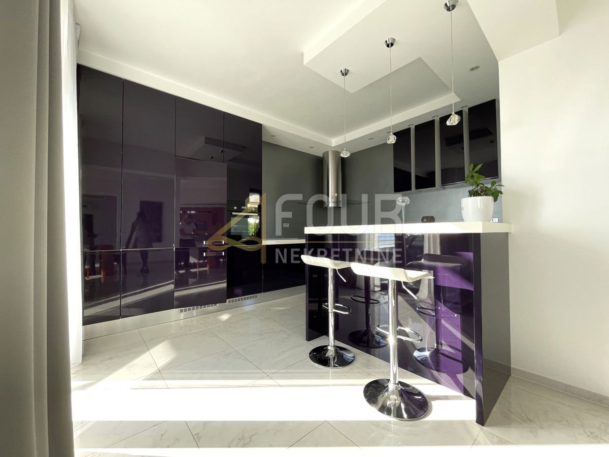 Martinkovac, Rijeka, 400m2