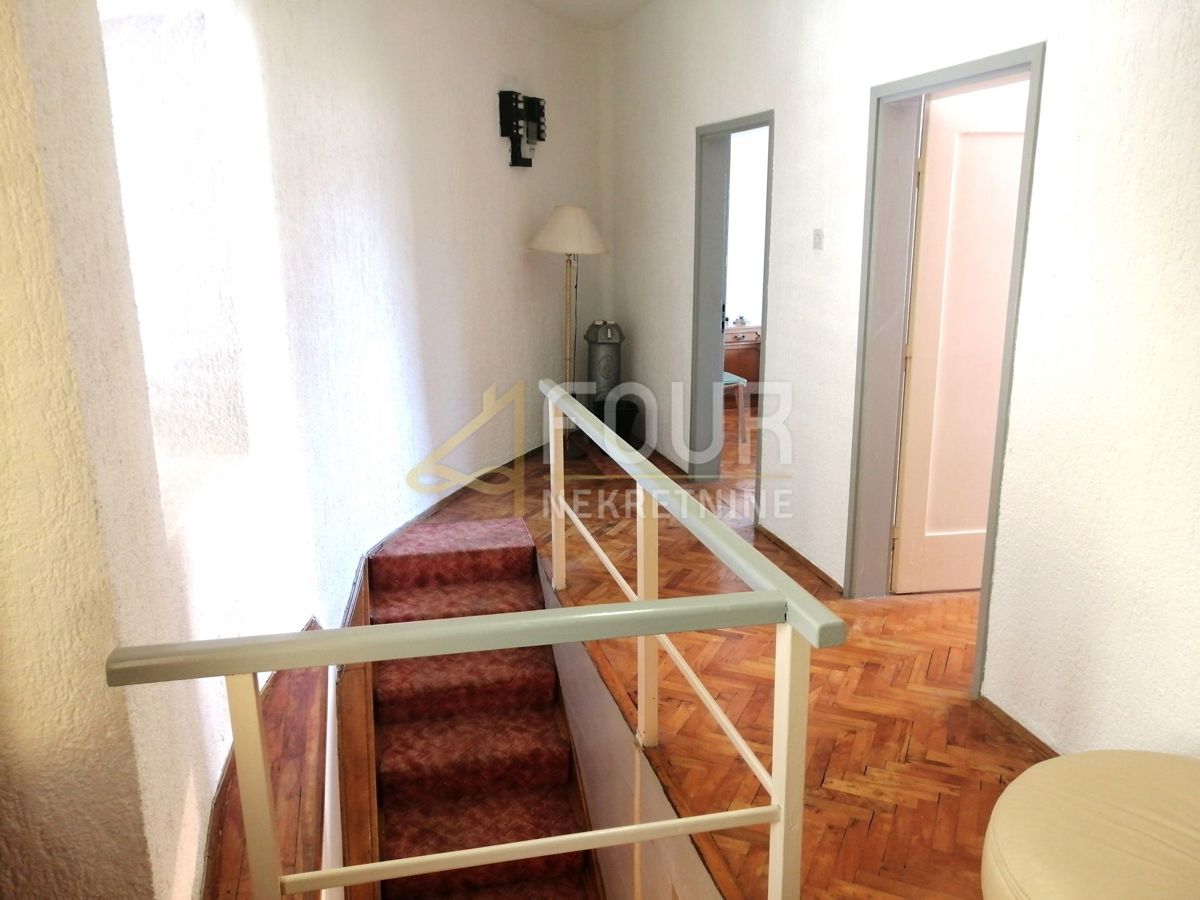 Novi Vinodolski, 133m2