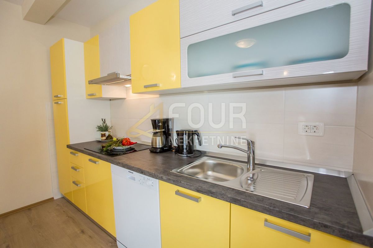 Kaštelir, Kaštelir-Labinci, 180m2