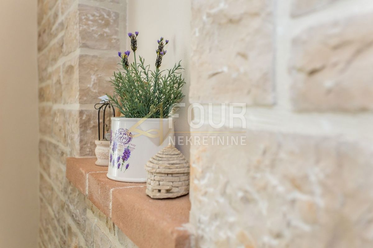 Kaštelir, Kaštelir-Labinci, 180m2