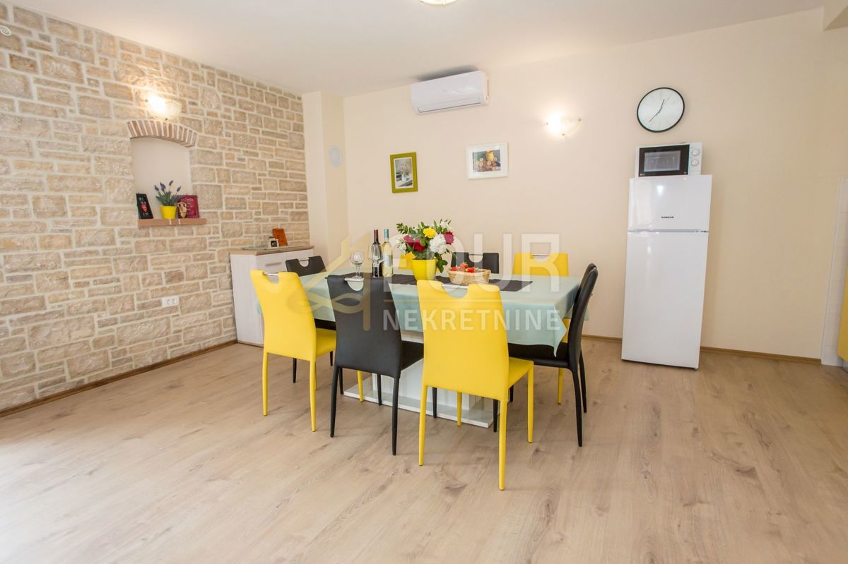 Kaštelir, Kaštelir-Labinci, 180m2