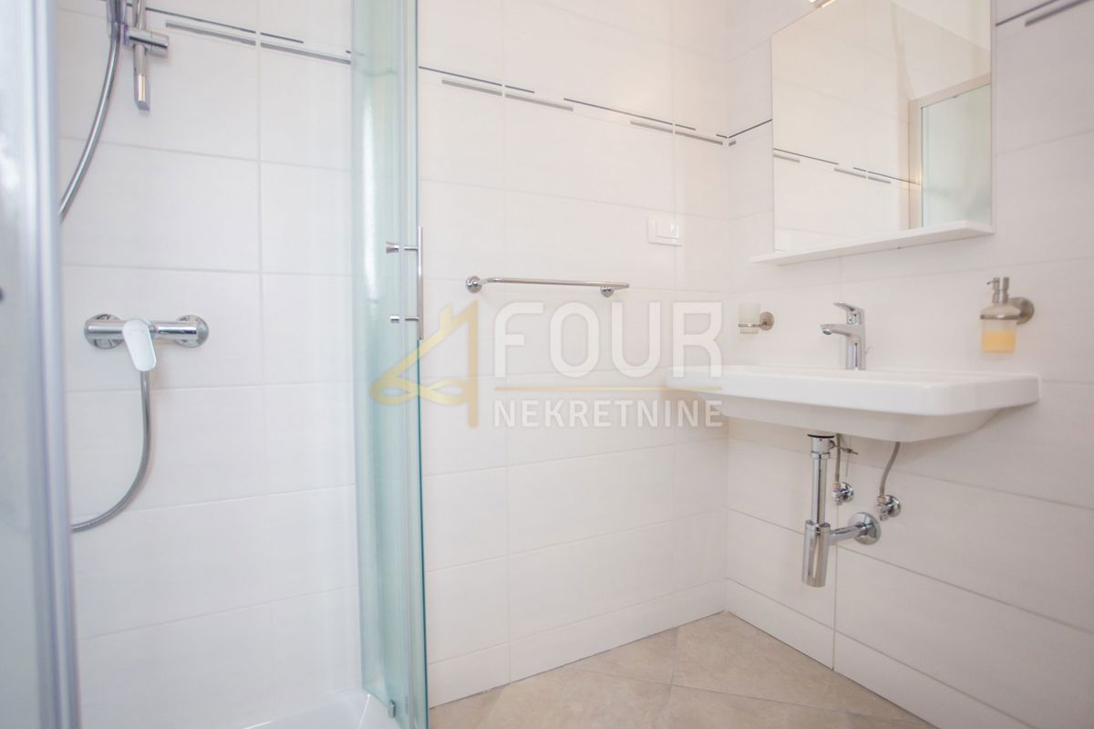 Kaštelir, Kaštelir-Labinci, 180m2