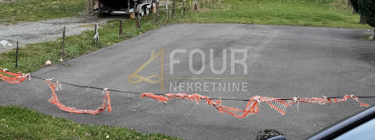 Mošćenička Draga, 438m2