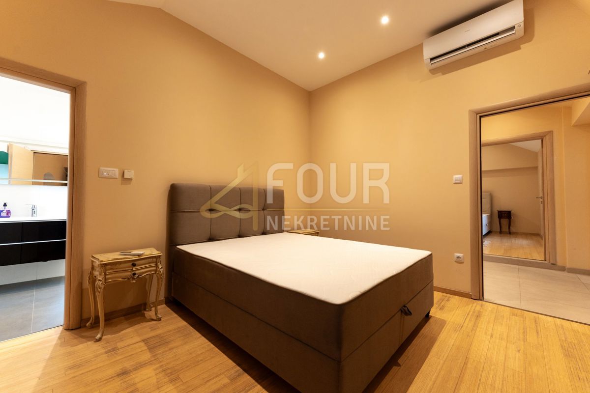 Opatija - Centar, Opatija, 185m2