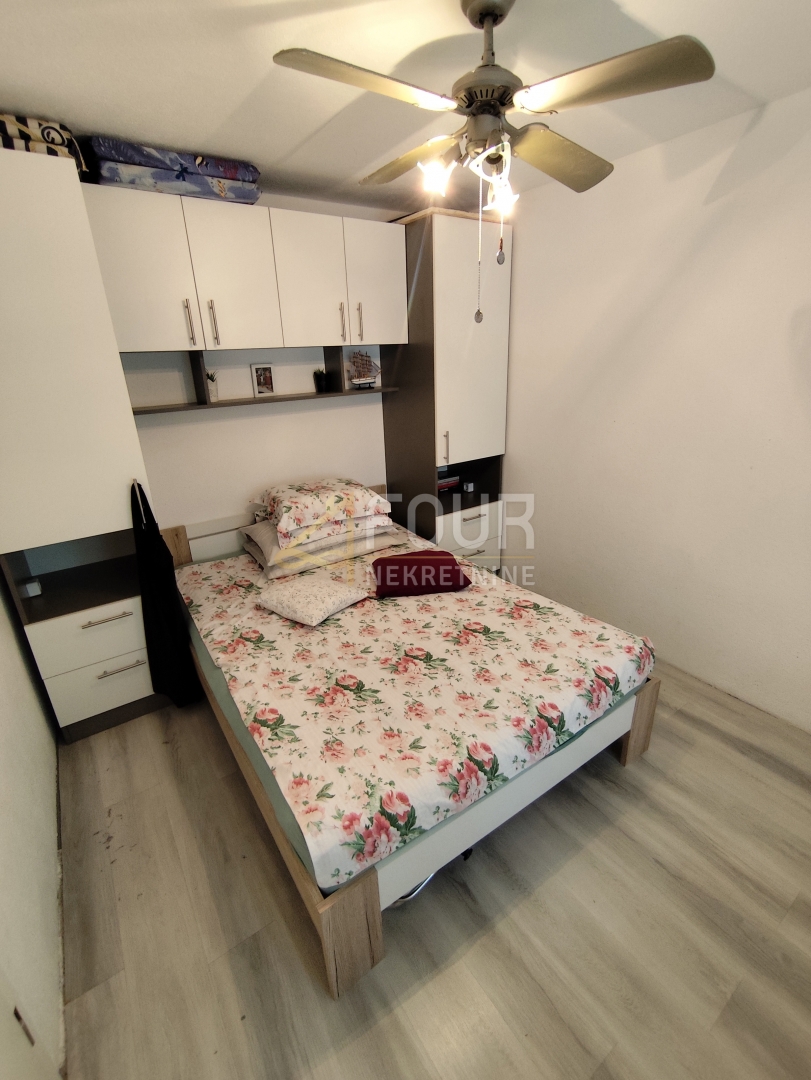 Seline, Starigrad, 175m2