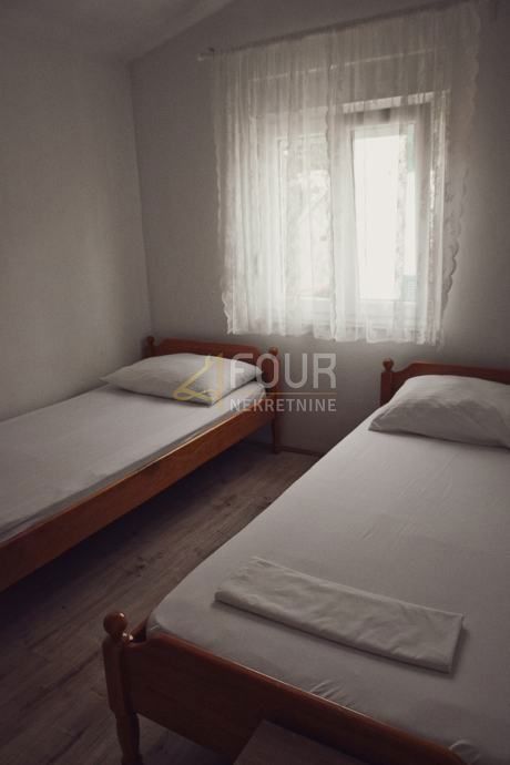 Seline, Starigrad, 175m2