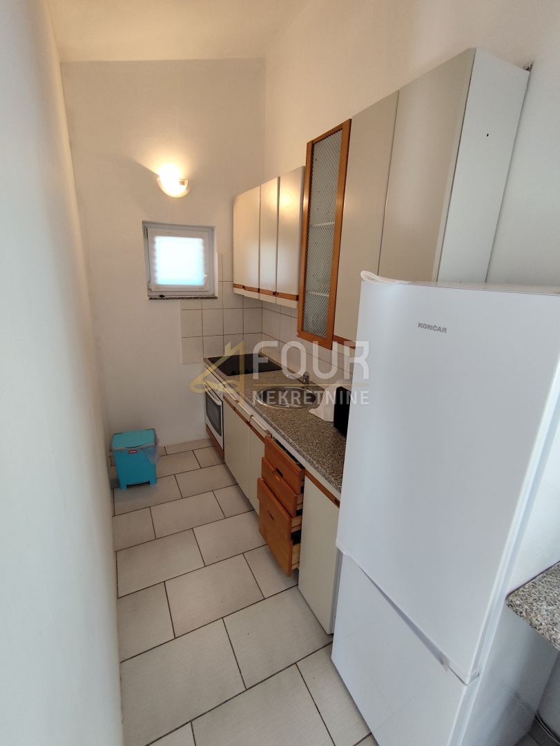 Seline, Starigrad, 175m2