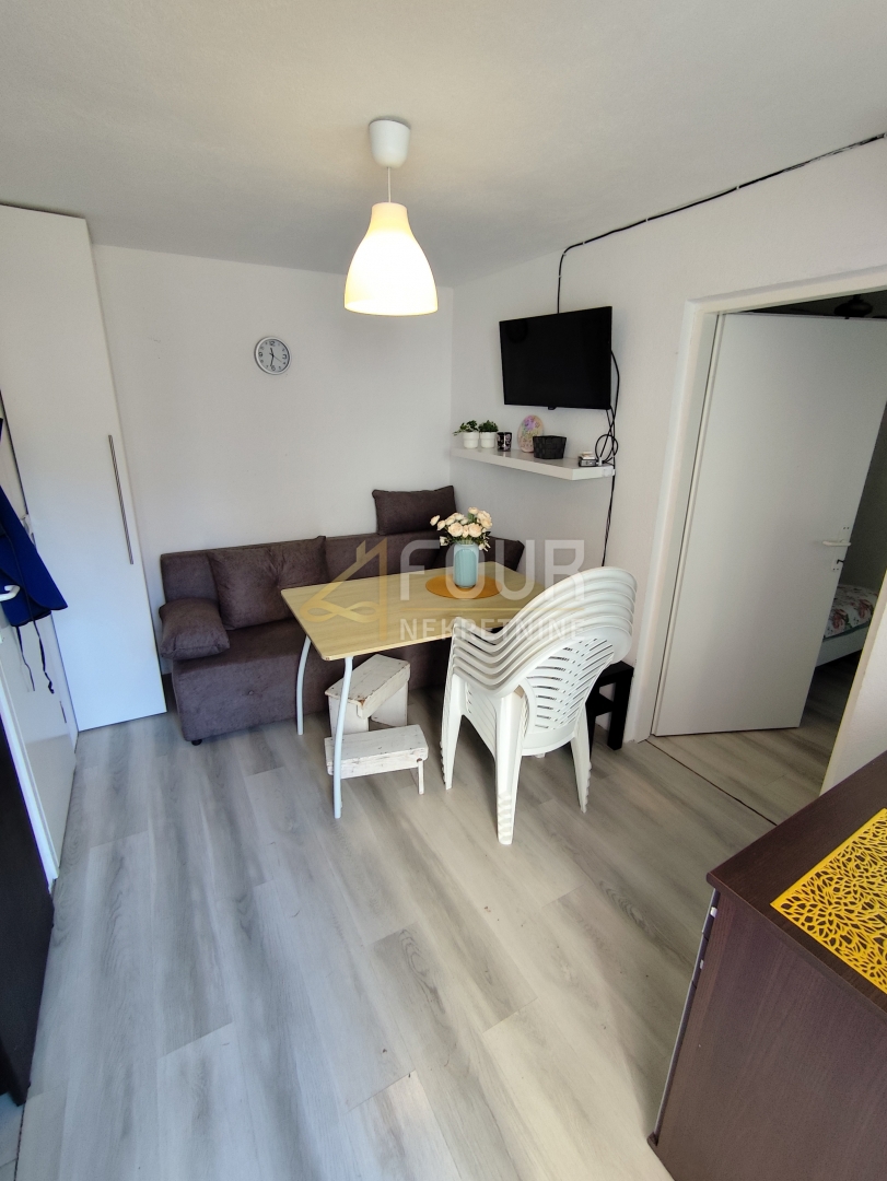 Seline, Starigrad, 175m2