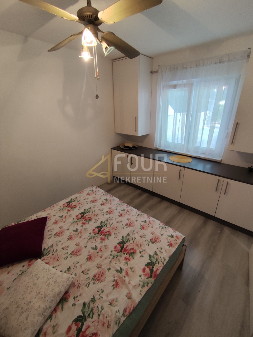 Seline, Starigrad, 175m2