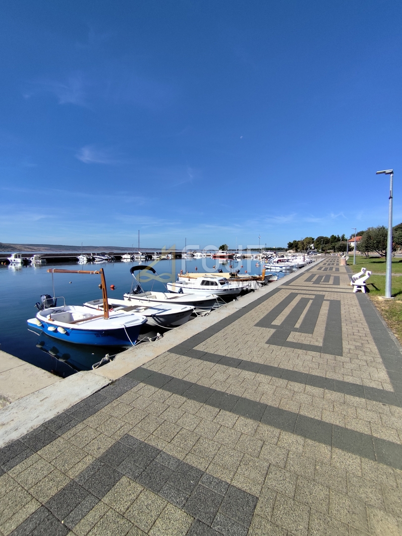 Seline, Starigrad, 175m2