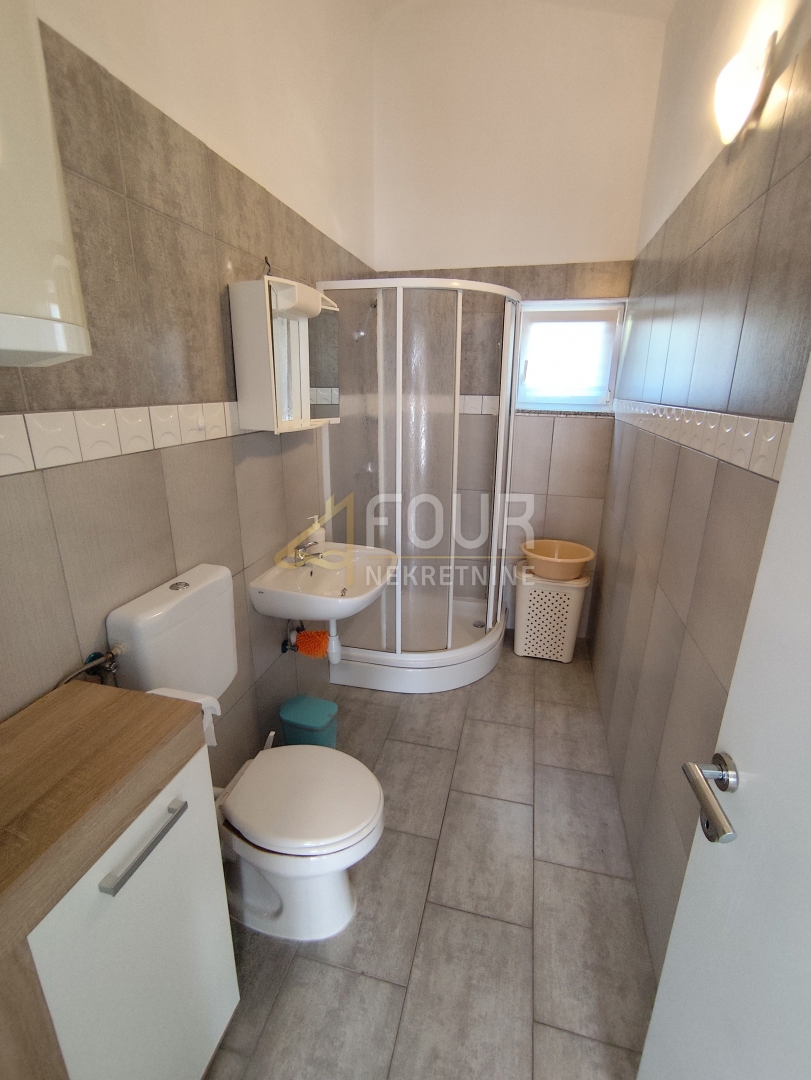 Seline, Starigrad, 175m2