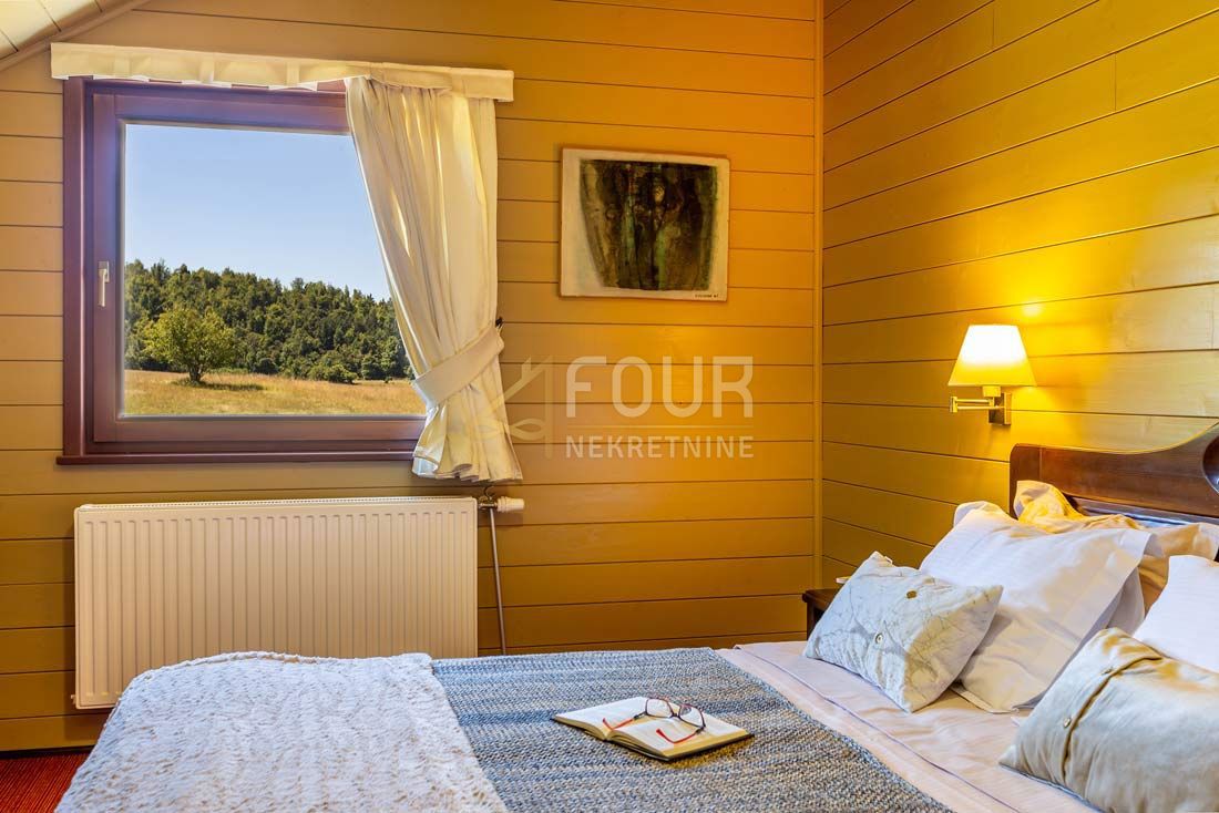 Sunger, Mrkopalj, 400m2