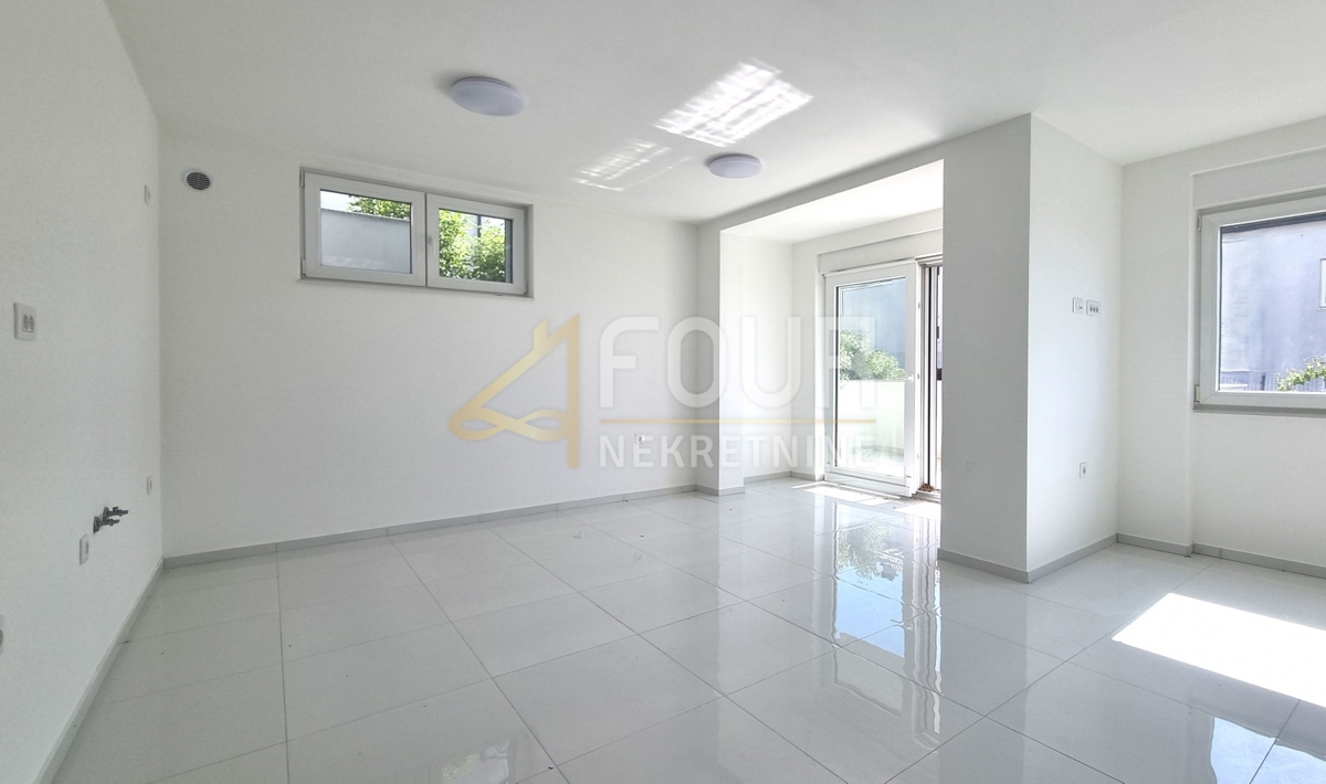 Crikvenica, nuova costruzione