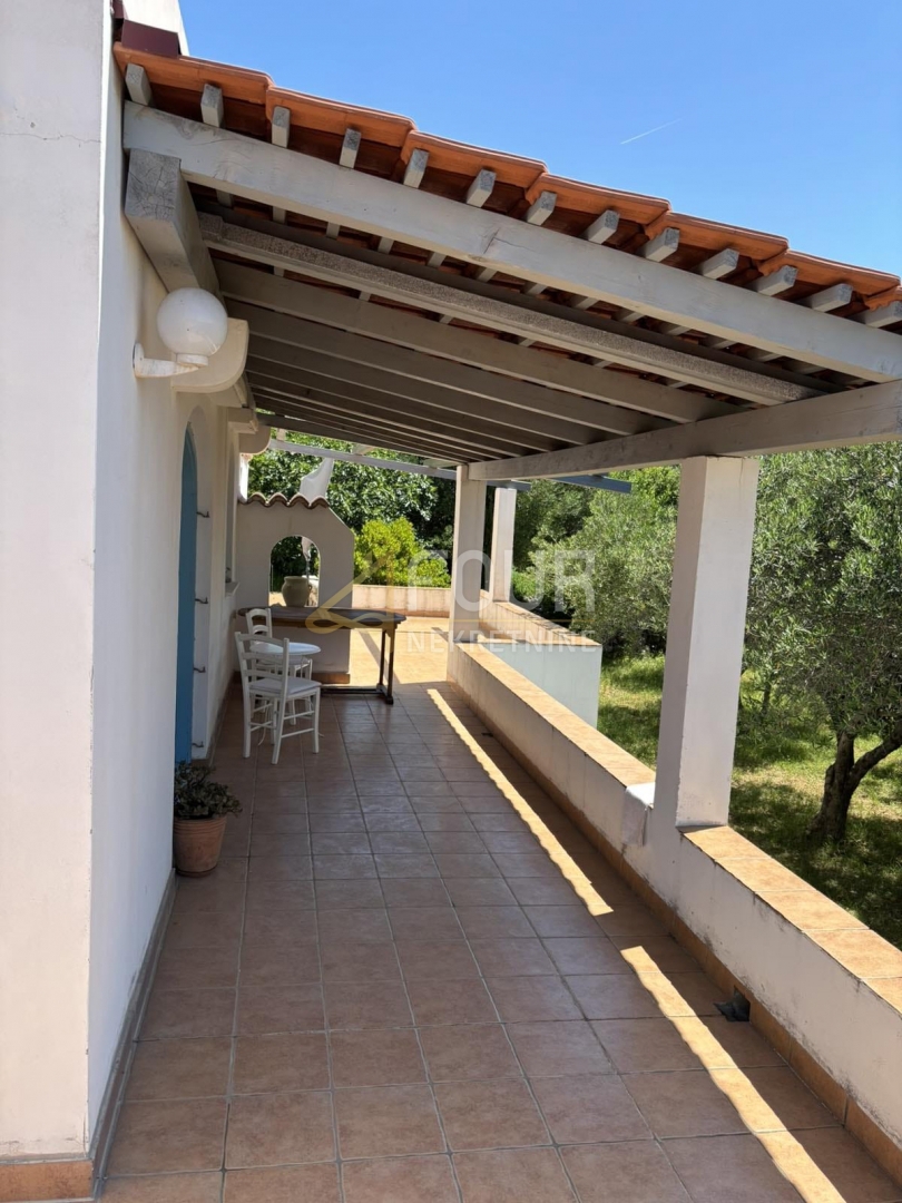 Banjol, Rab, 65,95m2