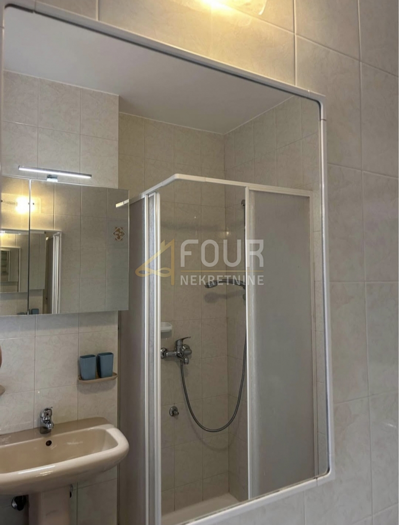 Ravni, Raša, 35,60m2