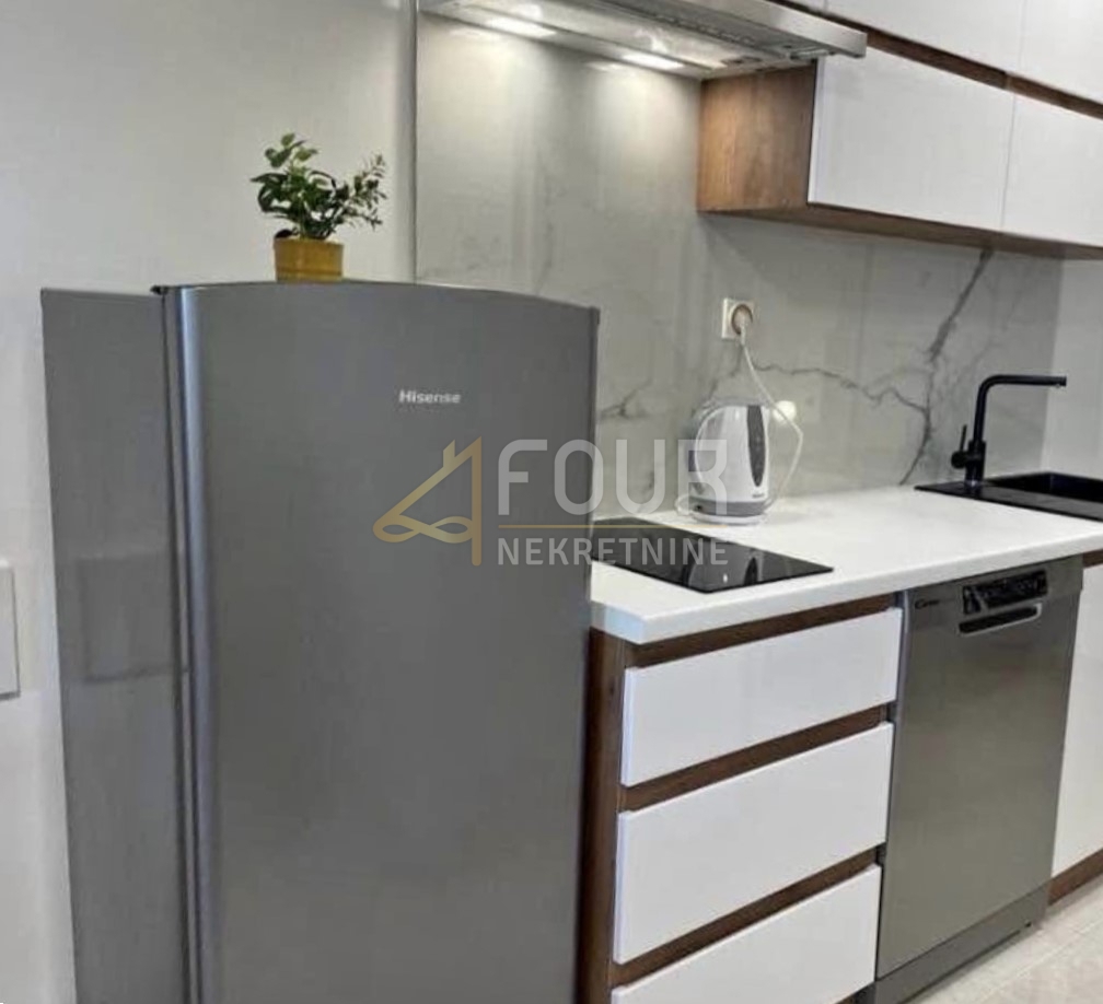 Ravni, Raša, 35,60m2