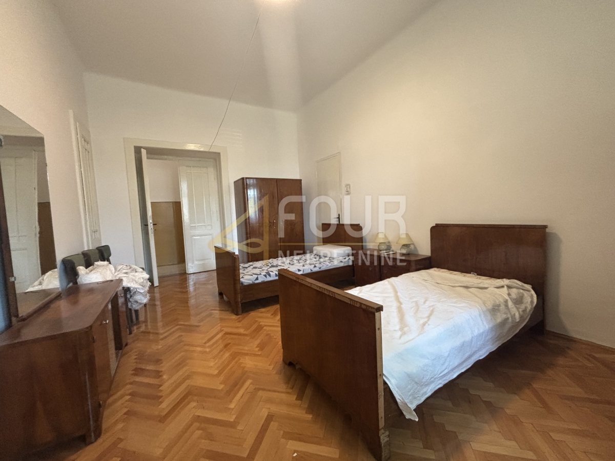 Centar, Rijeka, 172,32m2