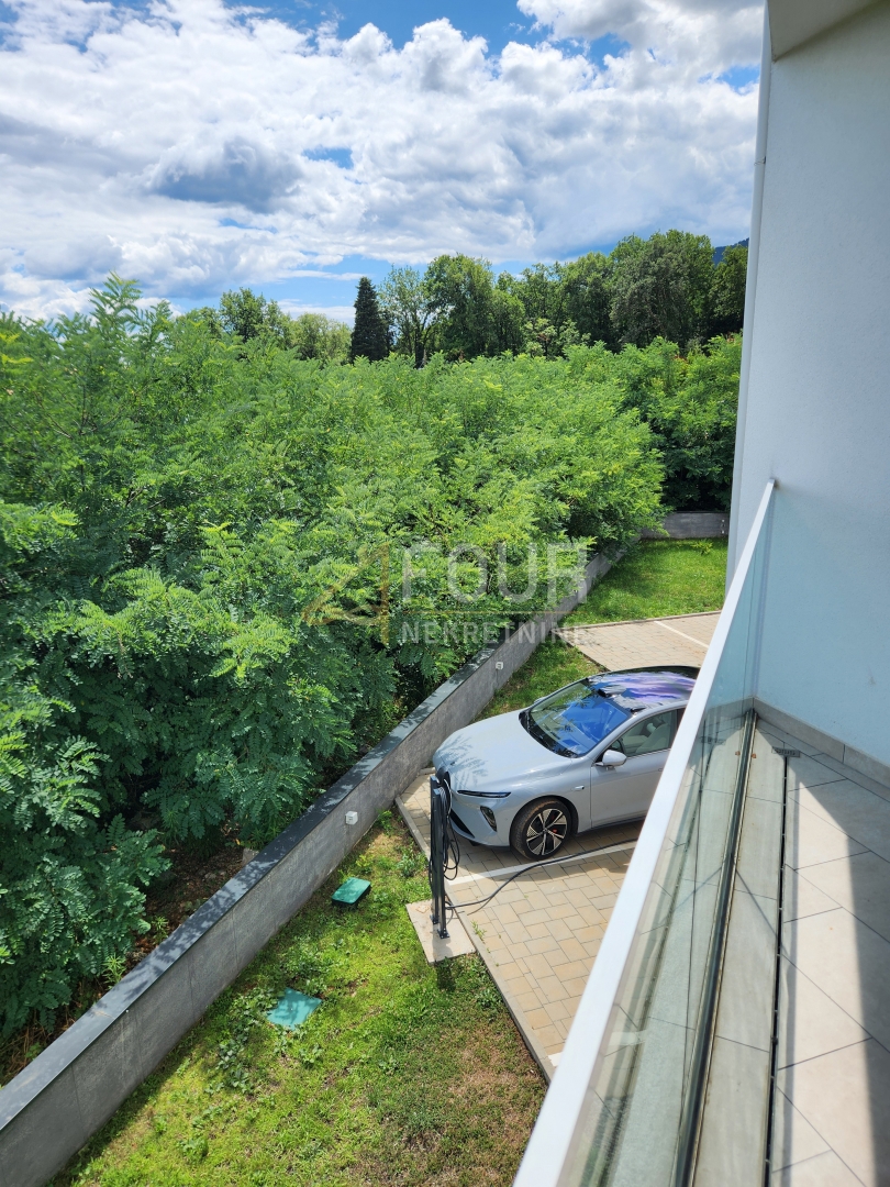Ika, Opatija - Okolica, 136,32m2