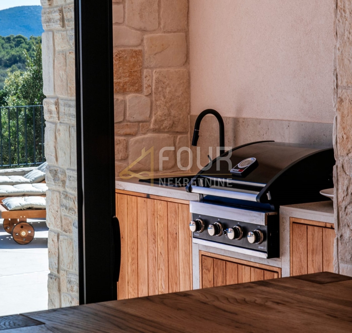 Mali Iž, Zadar - Okolica, 294m2