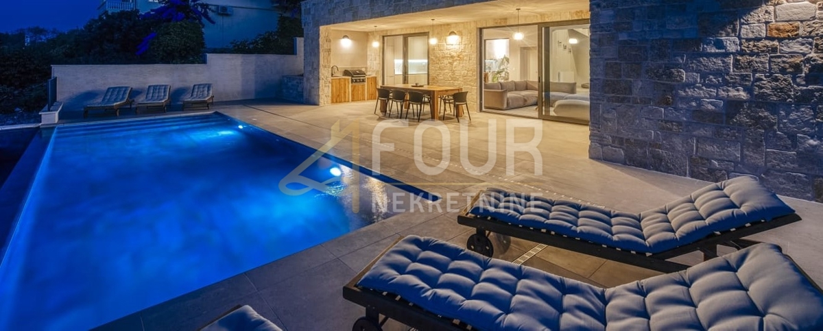 Mali Iž, Zadar - Okolica, 294m2