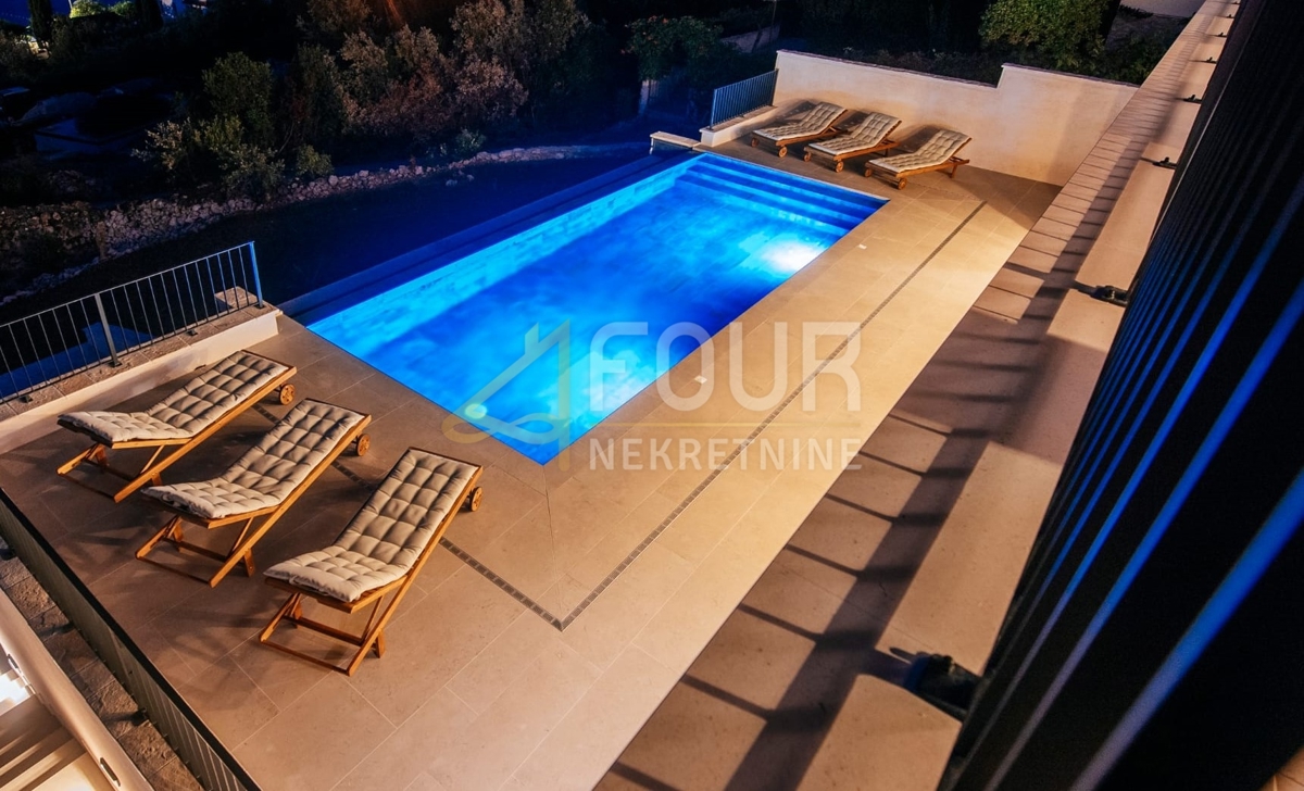 Mali Iž, Zadar - Okolica, 294m2