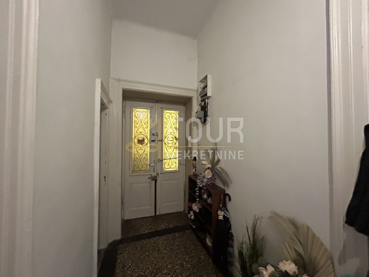 Centar, Pula, 114,50m2